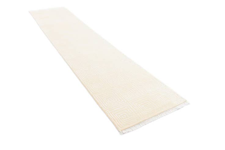 Detail image of 2' 7 x 13' 1 Darya Runner Rug