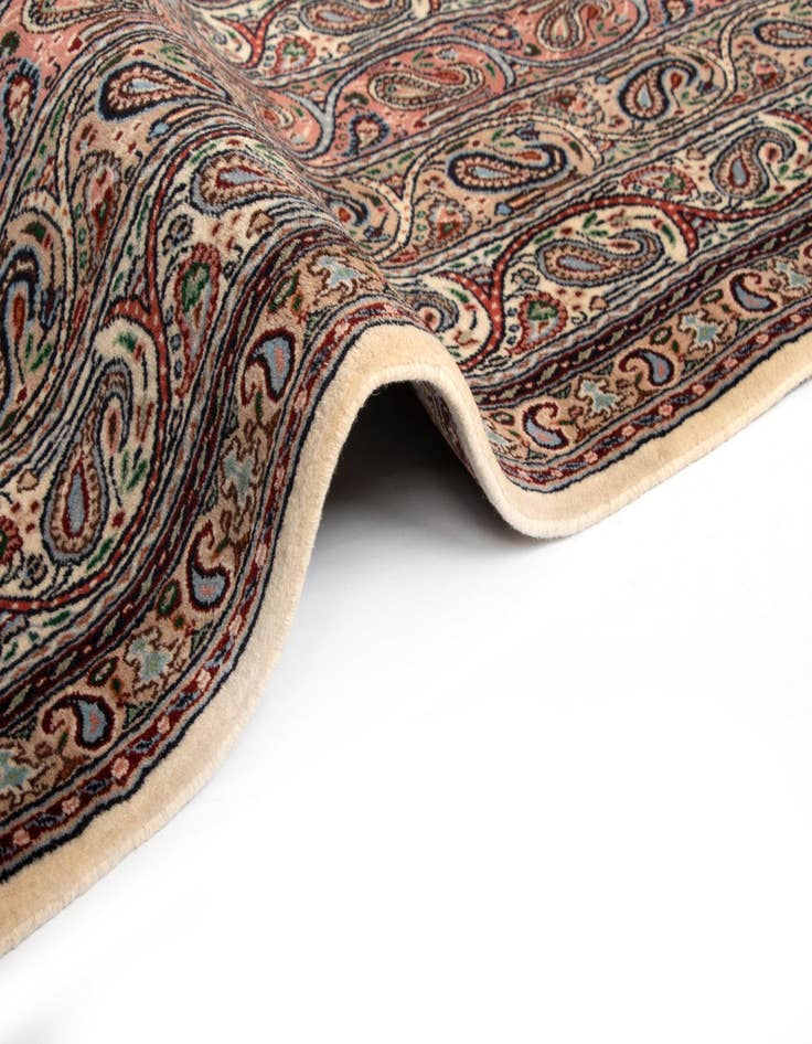 Detail image of 2' 2 x 12' 10 Ghom Runner Rug