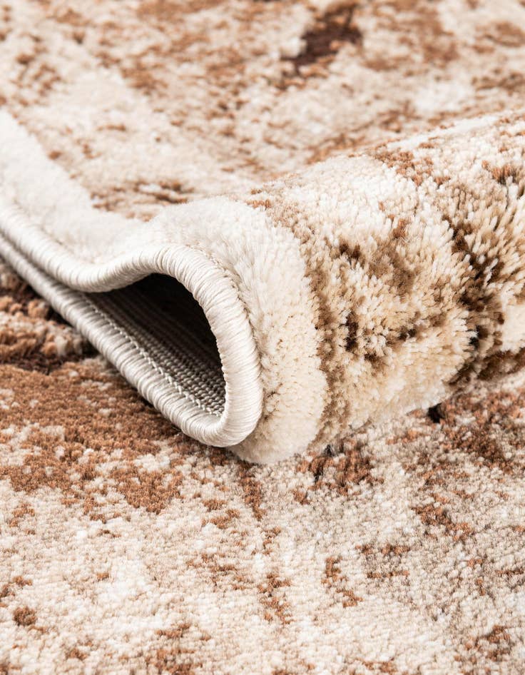 Detail image of 2' x 6' Himalaya Runner Rug