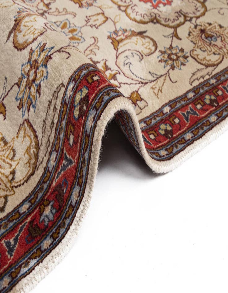 Detail image of 3' x 10' 10 Kashmar Wool Runner Rug