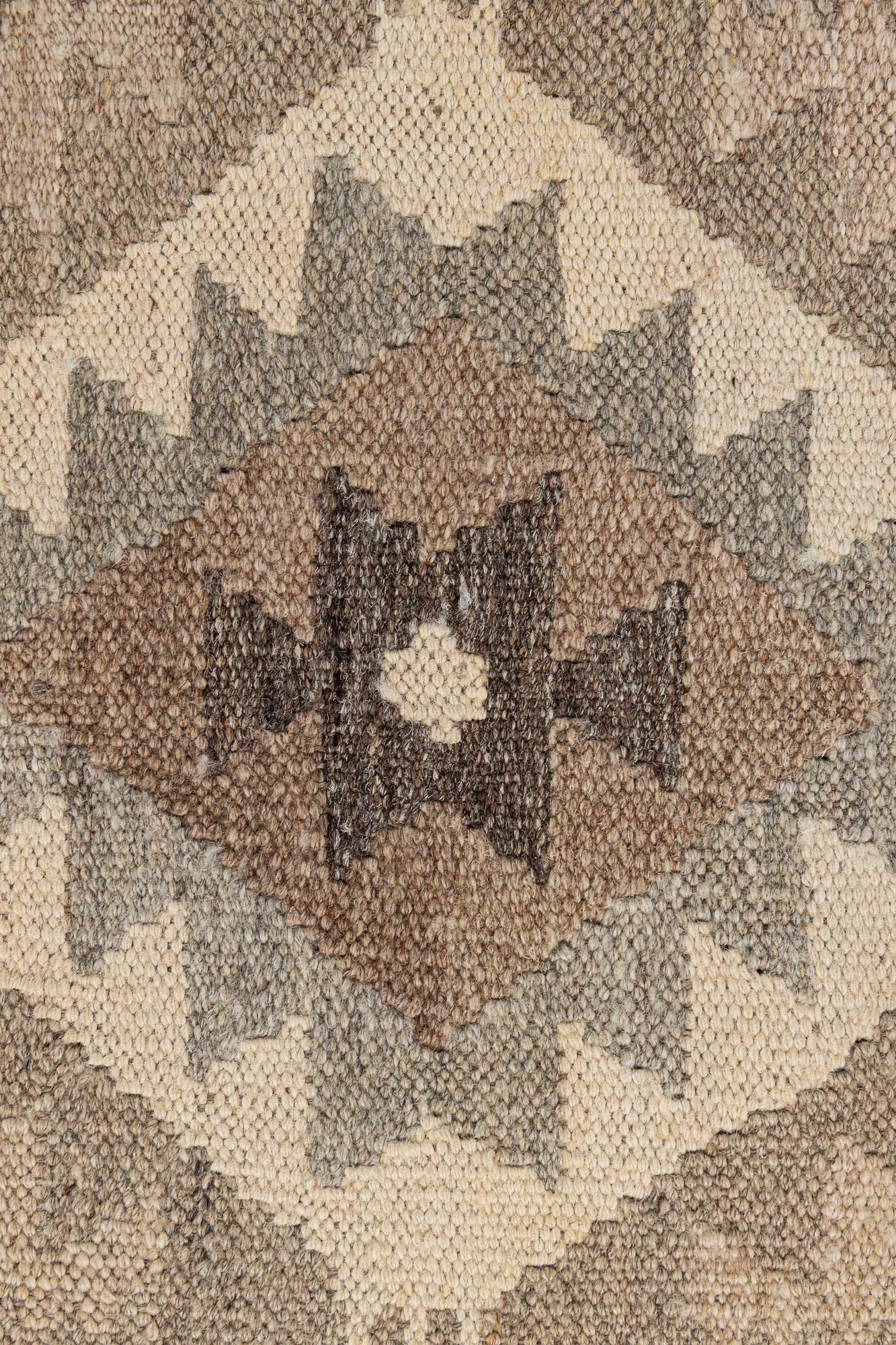 2' 8 x 9' 9 Hand Woven Kilim Maymana Wool Runner Rug
