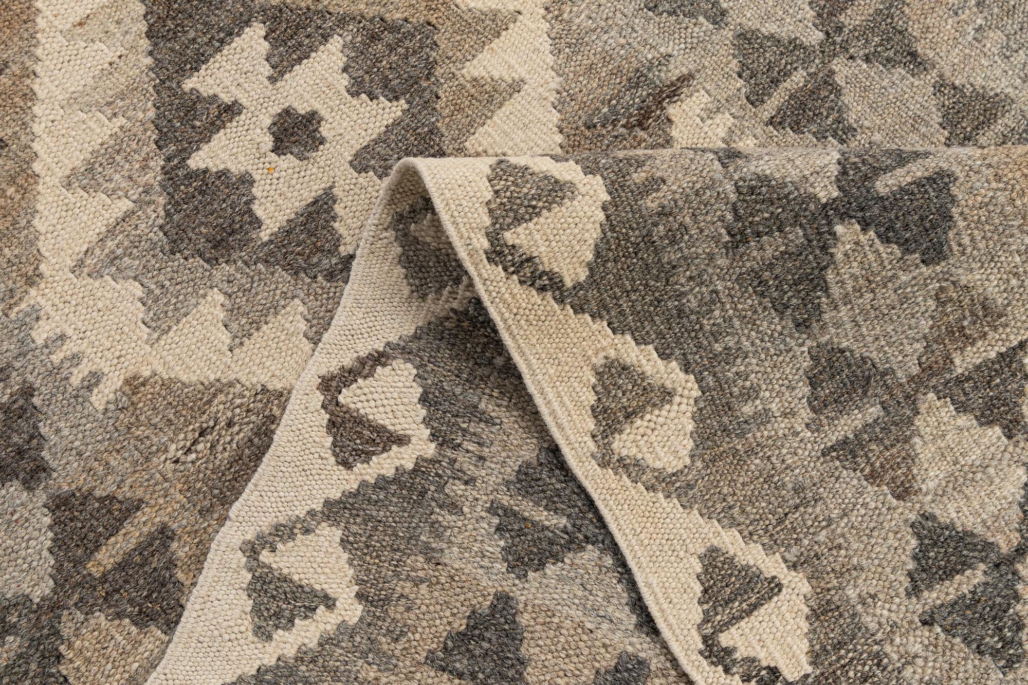 2' 9 x 9' 9 Hand Woven Kilim Maymana Wool Runner Rug