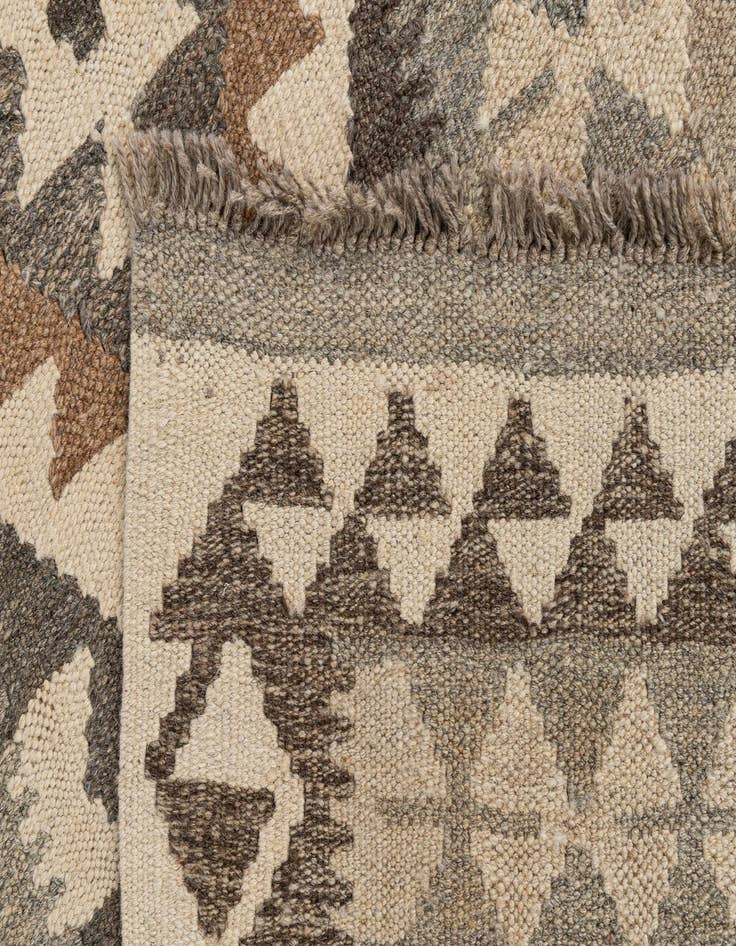 Detail image of 2' 8 x 9' 9  Hand Woven Kilim Maymana Wool Runner Rug