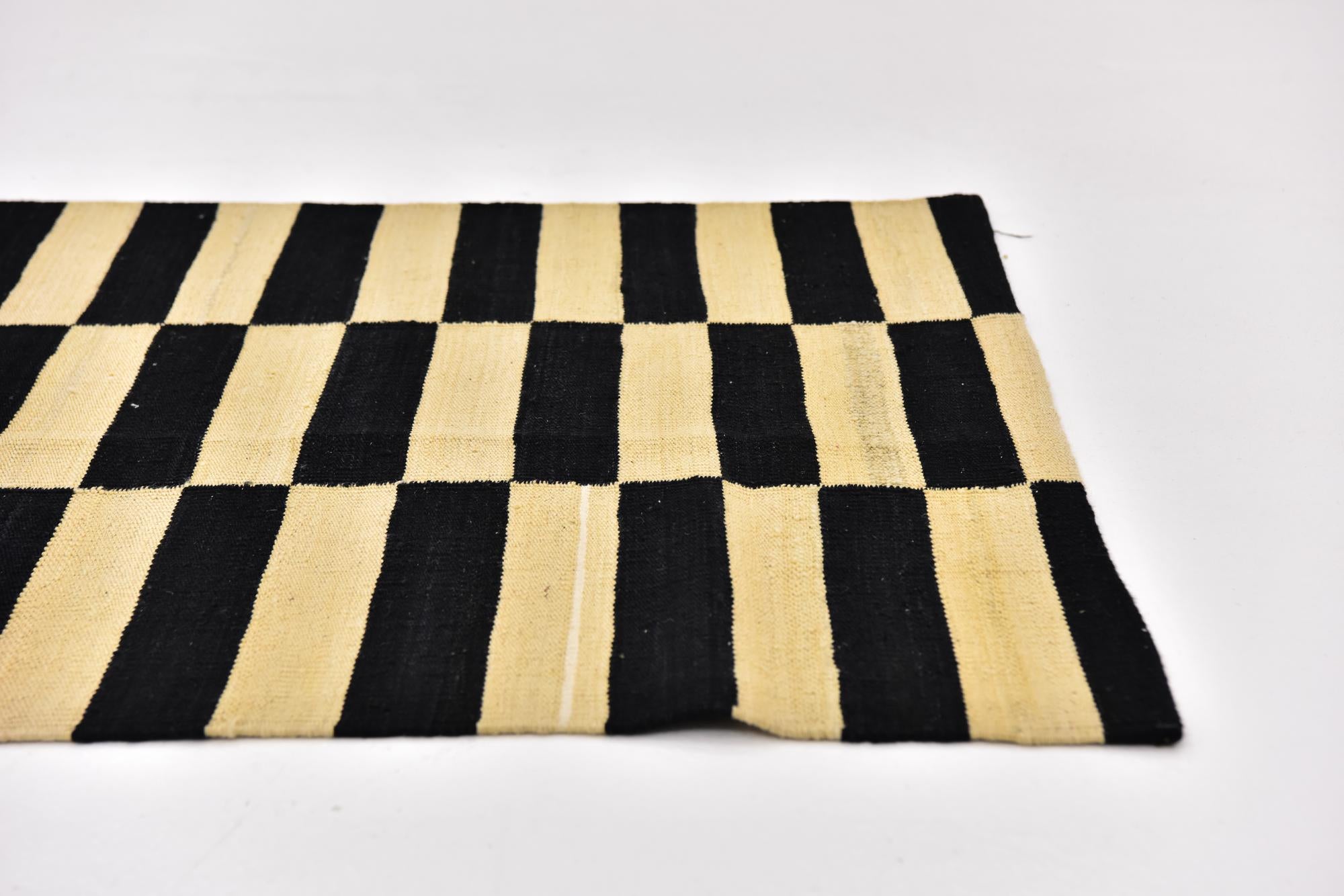 2' 9 x 9' 9 Hand Woven Kilim Modern Wool Runner Rug
