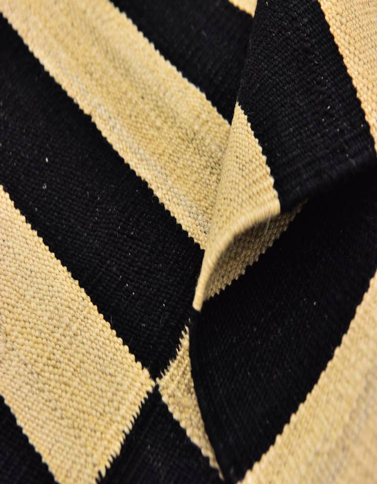 Detail image of 2' 9 x 9' 9  Hand Woven Kilim Modern Wool Runner Rug