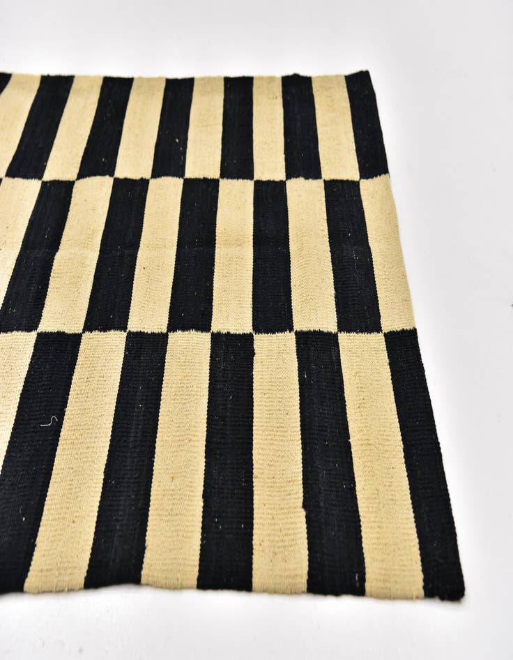 Detail image of 2' 10 x 9' 10  Hand Woven Kilim Modern Wool Runner Rug