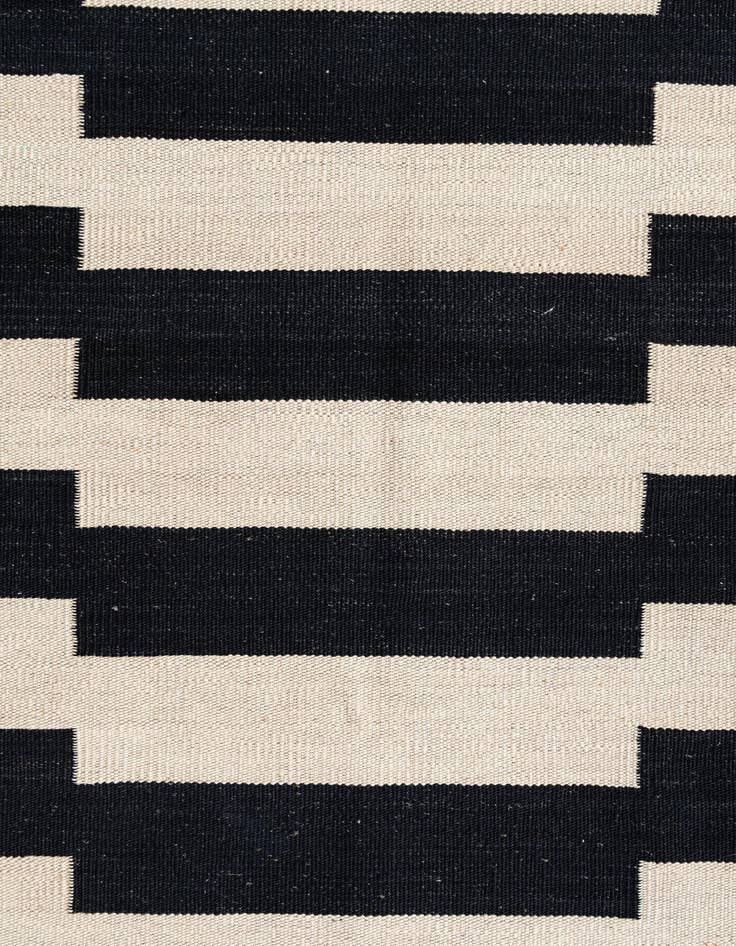 Detail image of 2' 7 x 13' 4  Hand Woven Kilim Modern Wool Runner Rug