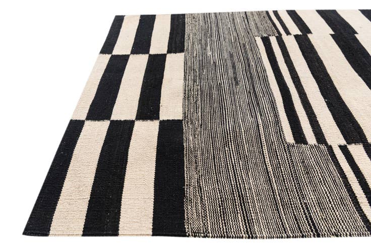 Detail image of 2' 10 x 9' 8 Hand Woven Kilim Modern Wool Runner Rug