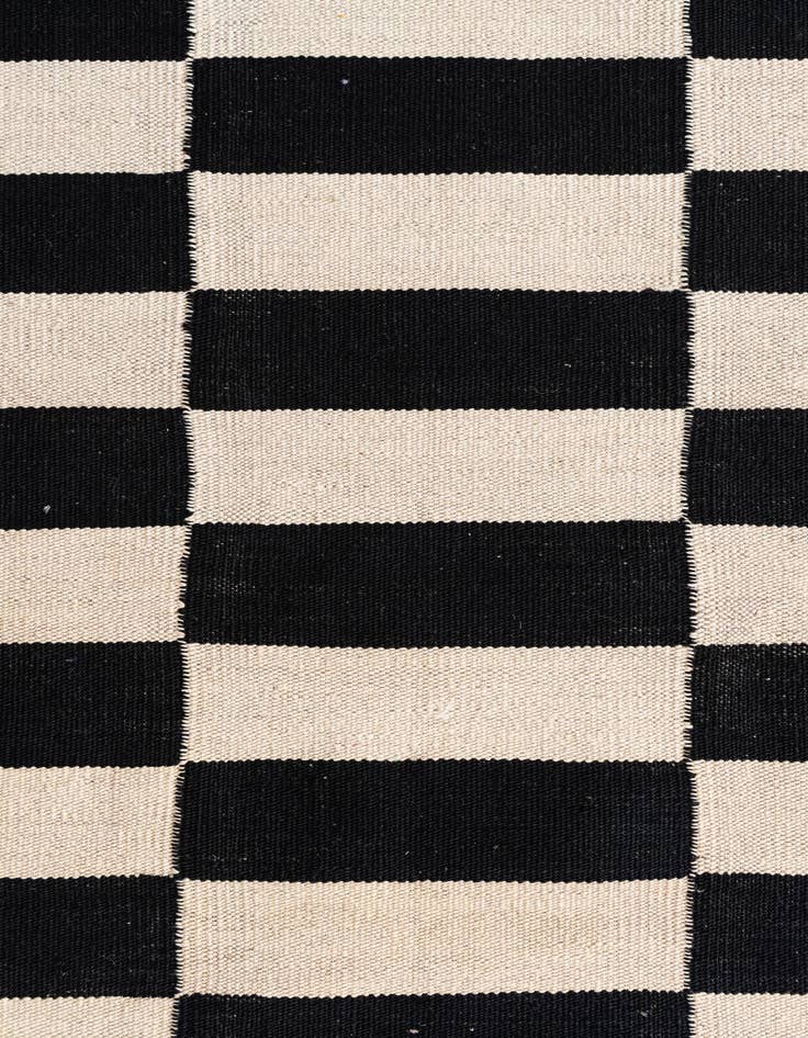 Detail image of 2' 8 x 9' 8  Hand Woven Kilim Modern Wool Runner Rug