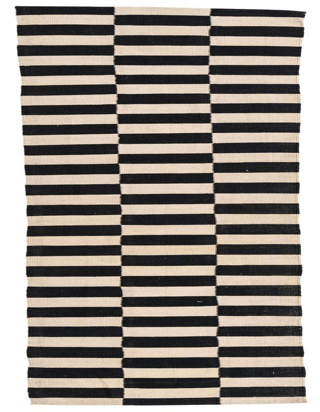 Detail image of 2' 8 x 9' 8 Hand Woven Kilim Modern Wool Runner Rug