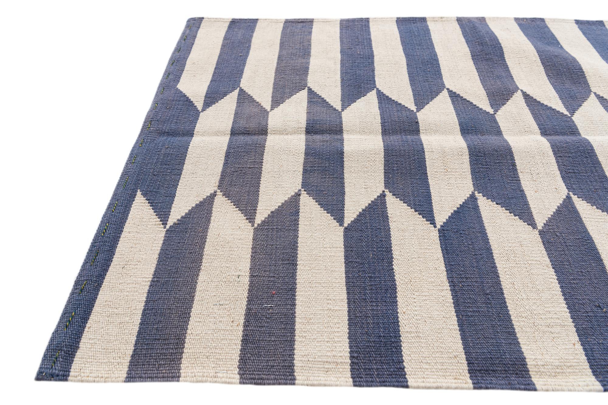 2' 8 x 9' 8 Hand Woven Kilim Modern Wool Runner Rug