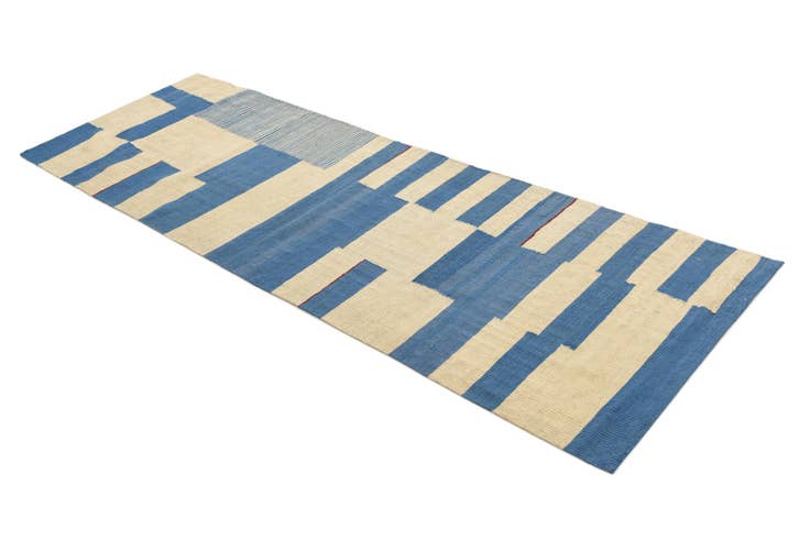 Detail image of 2' 7 x 7' 10 Hand Woven Kilim Modern Wool Runner Rug