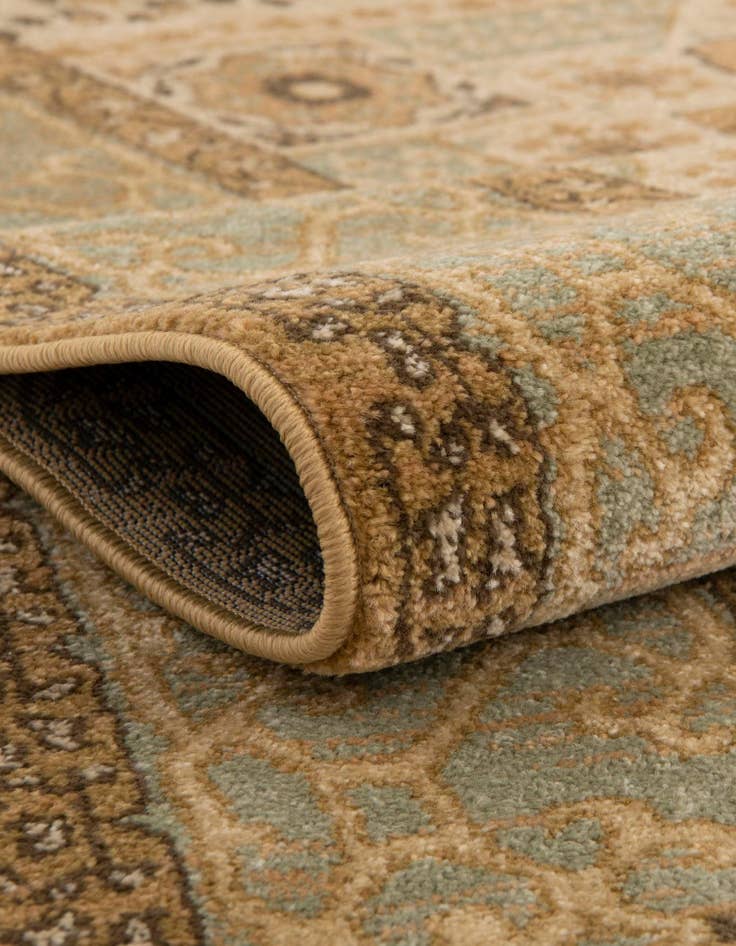 Detail image of 2' 7 x 10' Mamluk Runner Rug