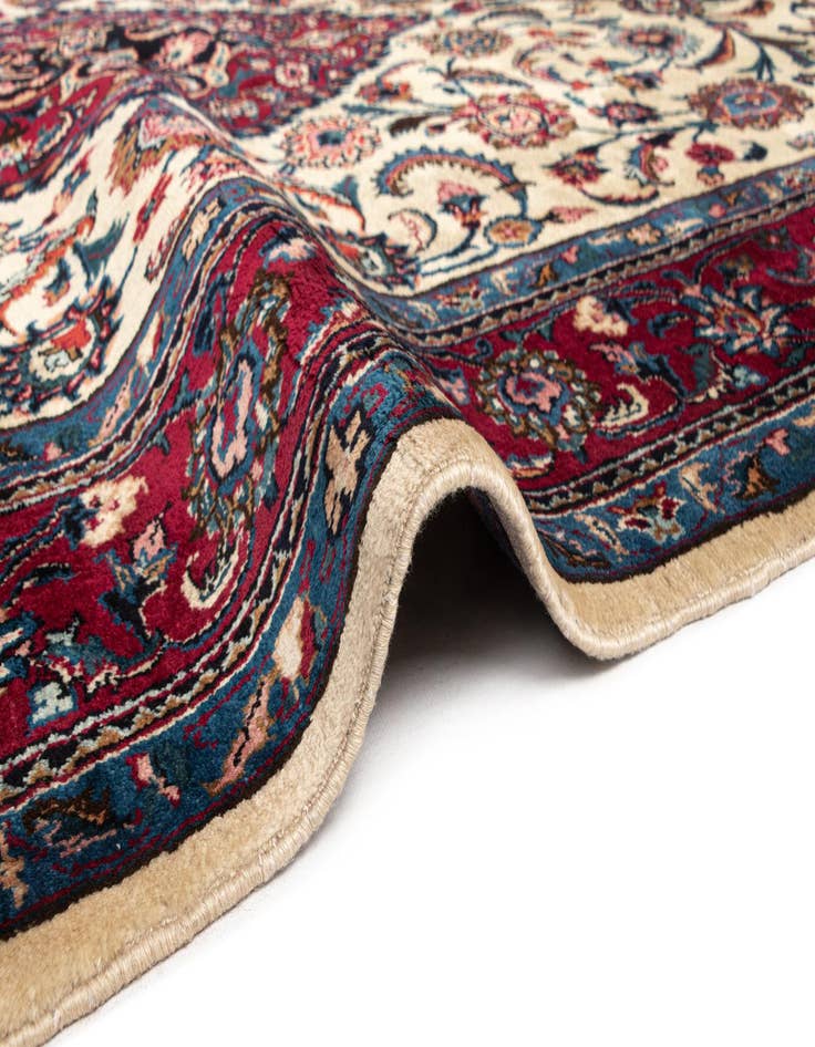 Detail image of 4' 1 x 9' 7 Mashad Wool Runner Rug