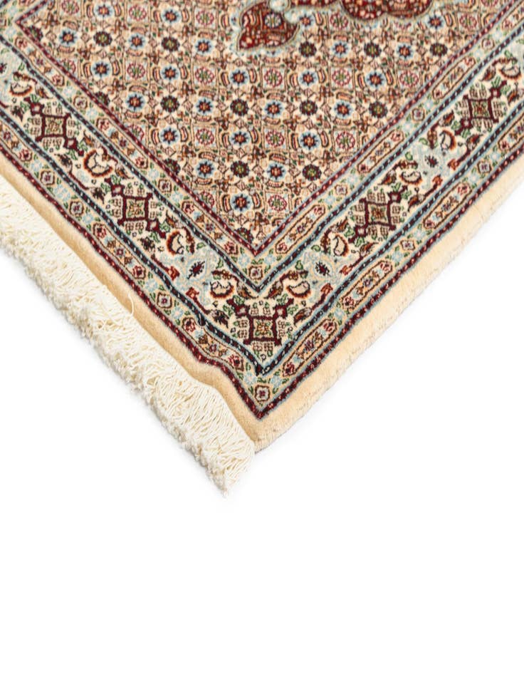 Detail image of 2' 8 x 9' 10 Mood Wool Runner Rug