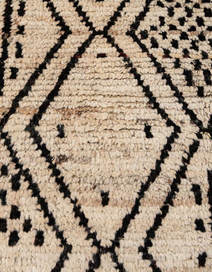 Detail image of 3' 2 x 12' 4  Hand Knotted Moroccan Wool Runner Rug