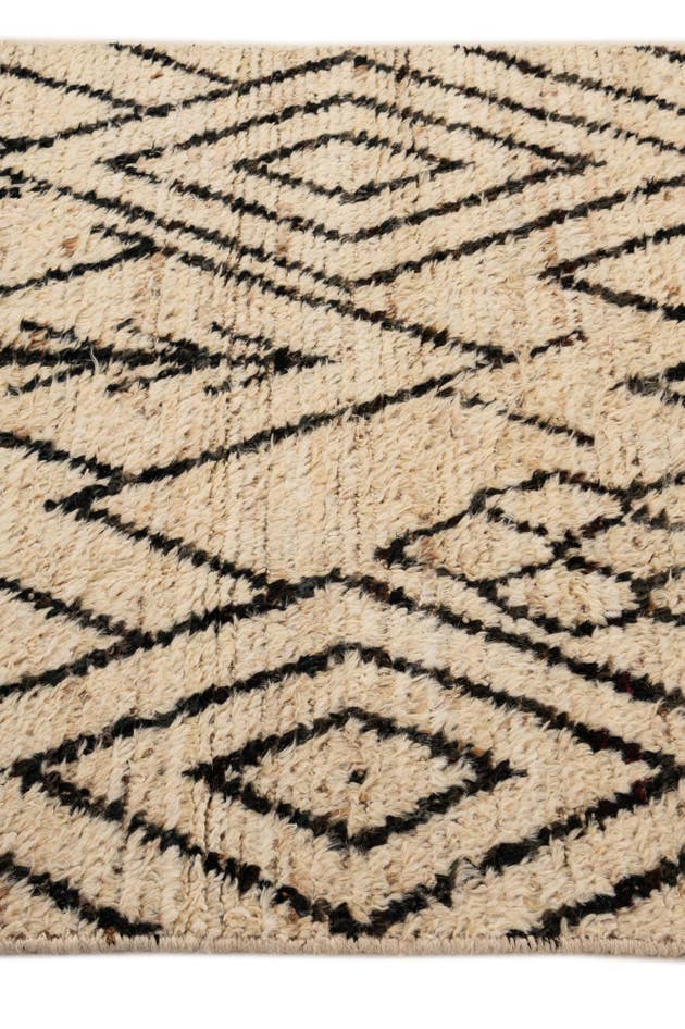 Detail image of 3' 4 x 16' 4 Hand Knotted Moroccan Wool Runner Rug