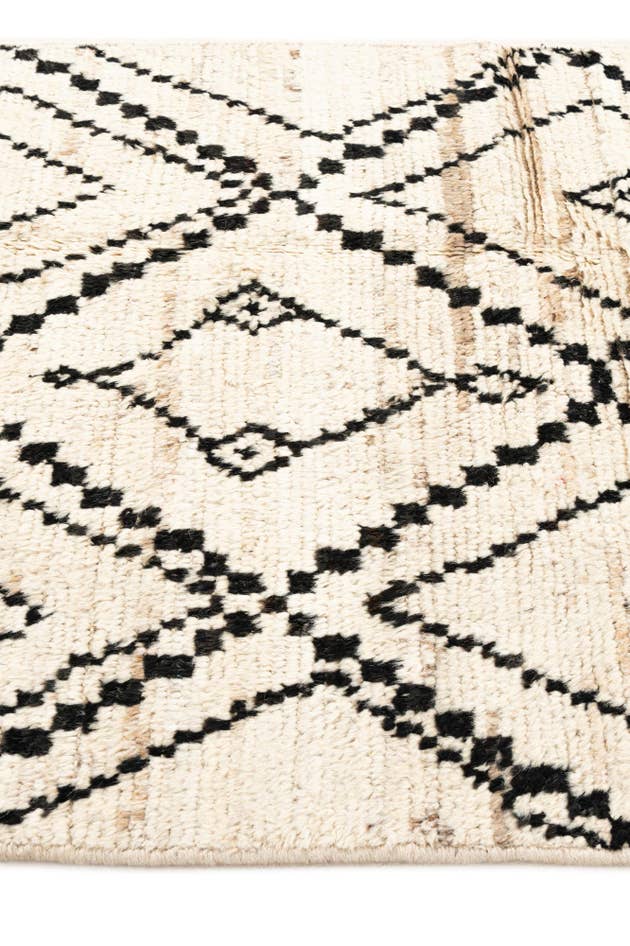 Detail image of 3' 1 x 15' 10 Hand Knotted Moroccan Wool Runner Rug