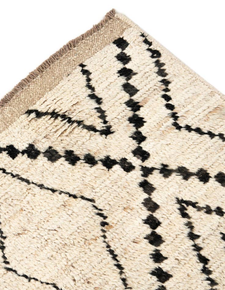 Detail image of 3' 1 x 15' 10  Hand Knotted Moroccan Wool Runner Rug