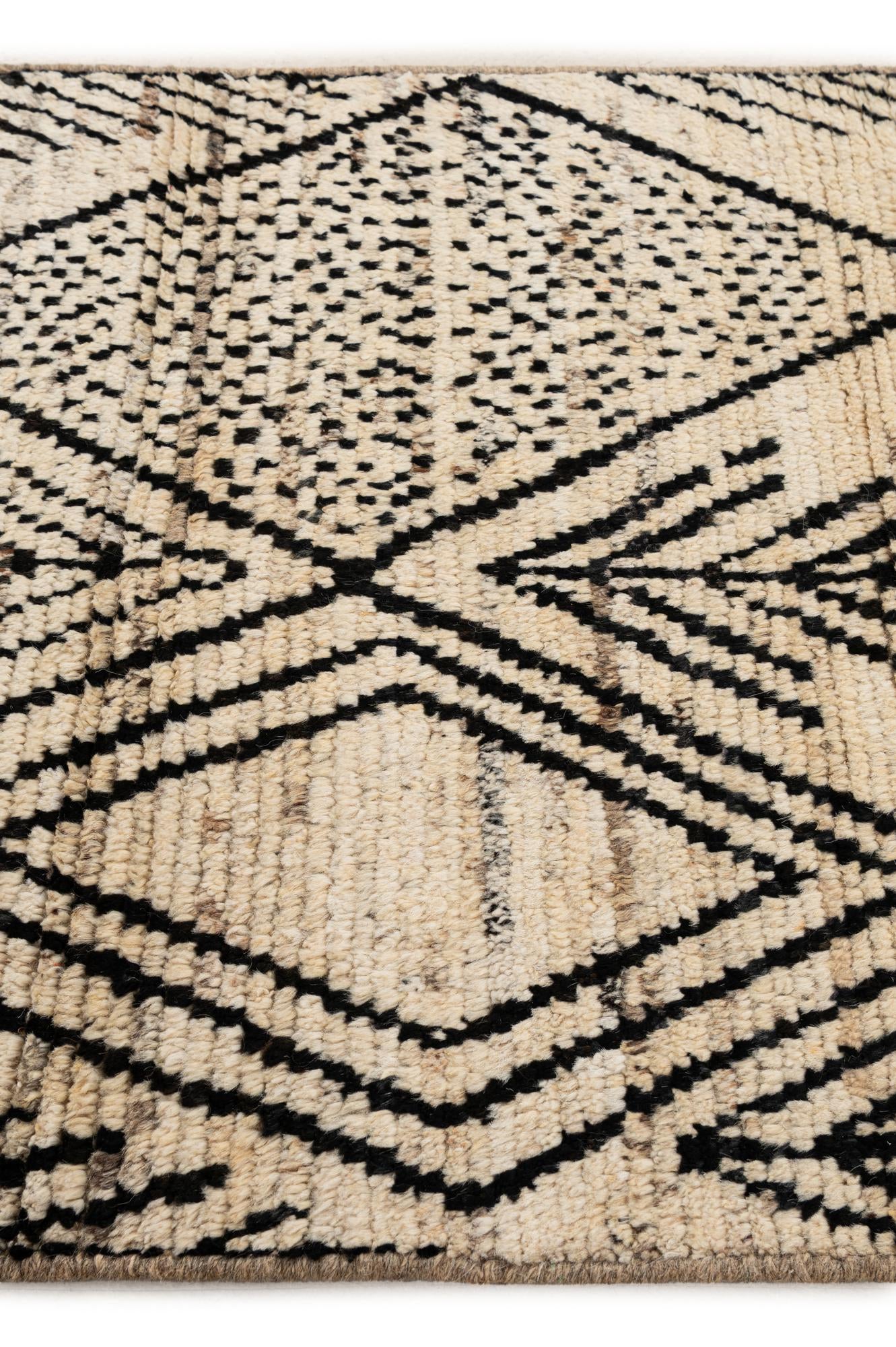 2' 11 x 16' 11 Hand Knotted Moroccan Wool Runner Rug