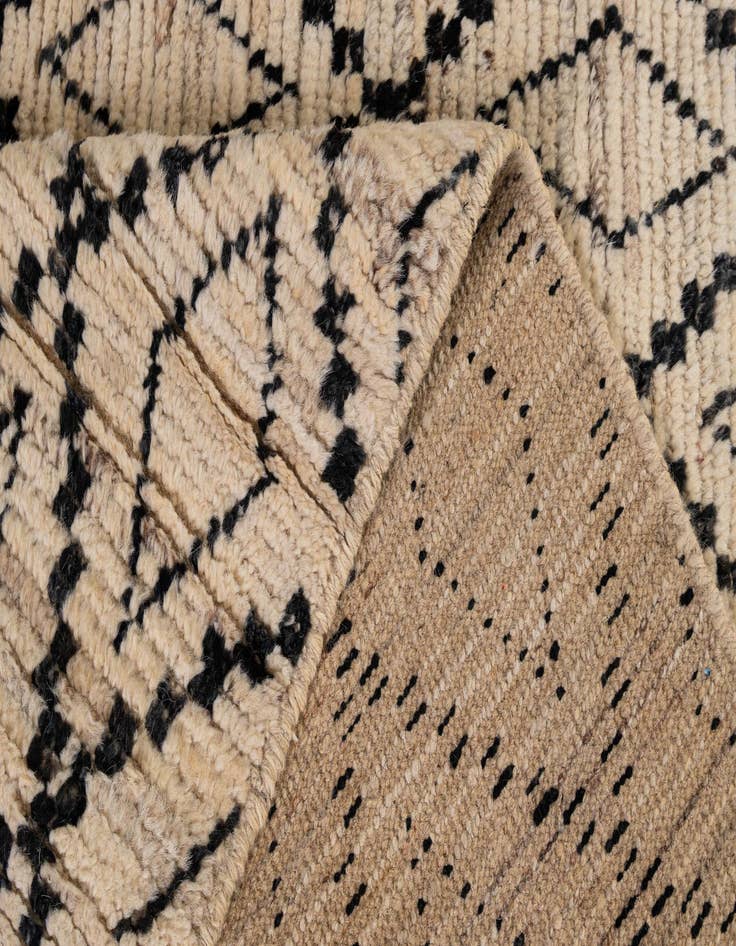 Detail image of 3' 2 x 16' 9  Hand Knotted Moroccan Wool Runner Rug