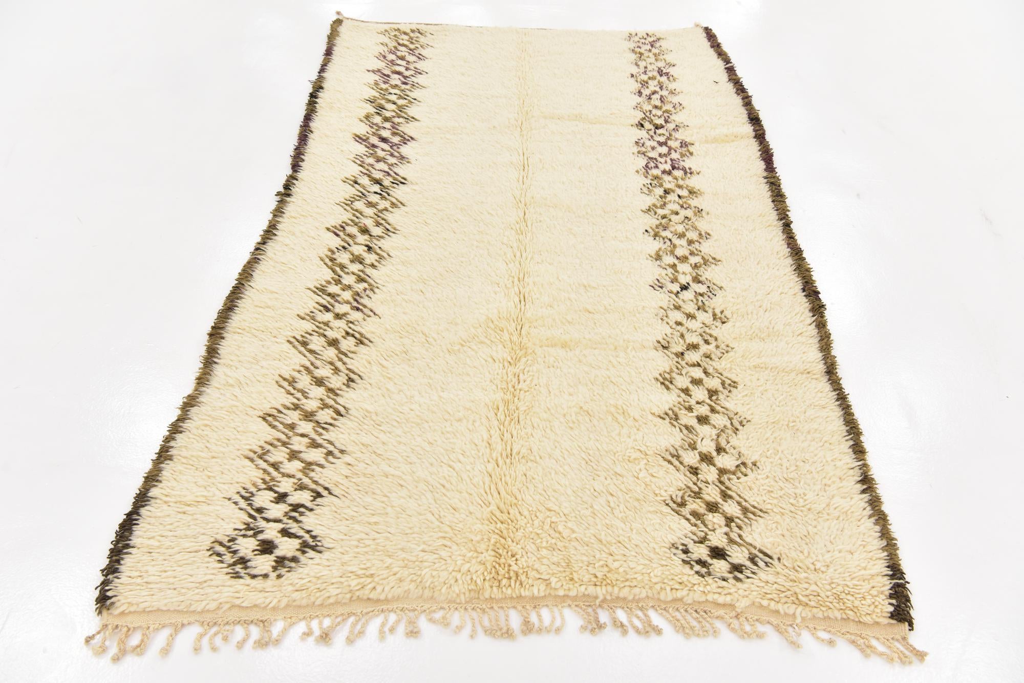 4' 6 x 8' 2 Hand Knotted Moroccan Wool Runner Rug