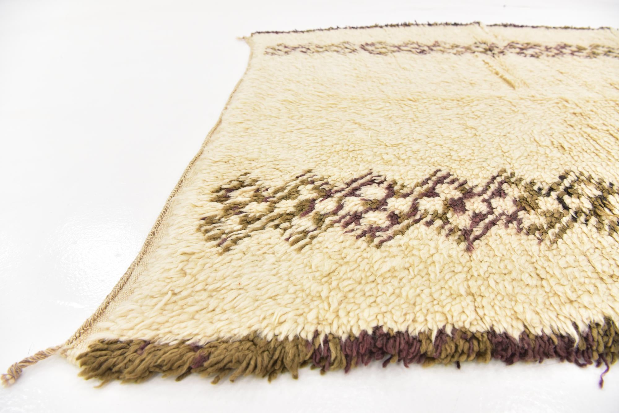 4' 6 x 8' 2 Hand Knotted Moroccan Wool Runner Rug