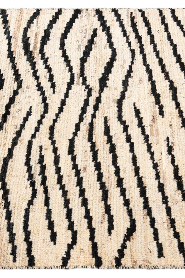 Detail image of 4' 1 x 14' 9 Hand Knotted Moroccan Wool Runner Rug