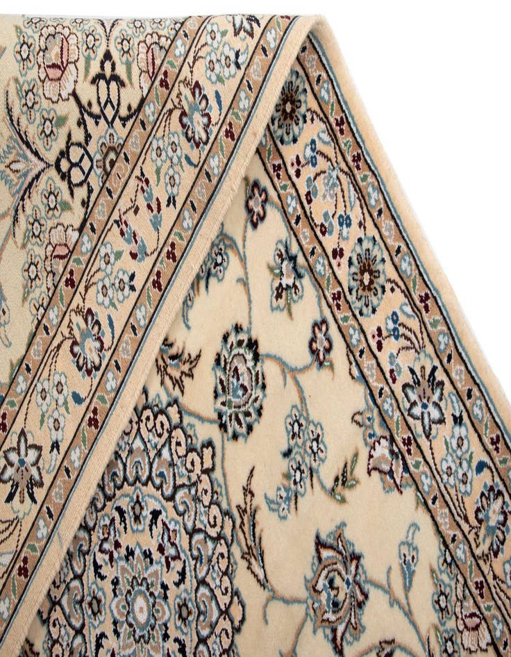 Detail image of 3' 3 x 12' 11 Nain Wool Runner Rug