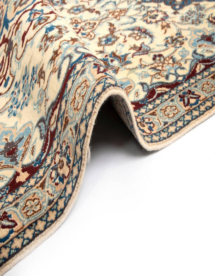 Detail image of 2' 9 x 12' 7 Nain Runner Rug