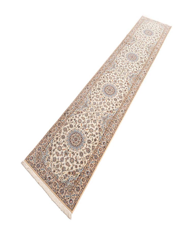 Detail image of 2' 8 x 13' Nain Runner Rug