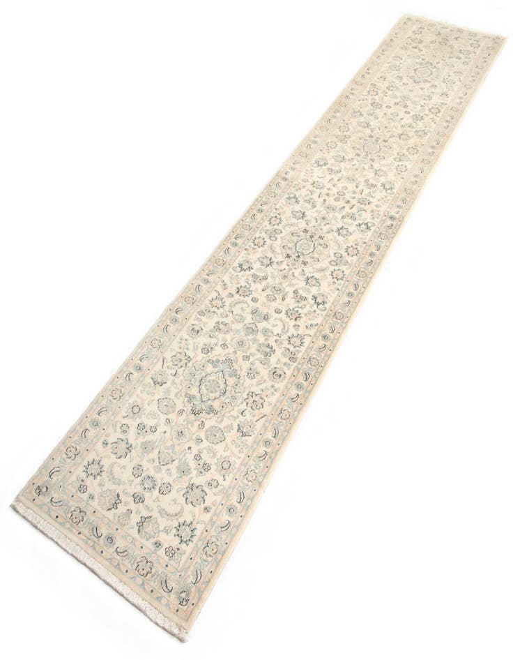 Detail image of 2' 11 x 16' 5 Nain Wool Runner Rug