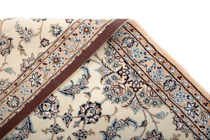 Detail image of 3' 6 x 9' 10 Hand Knotted Nain Persian Wool Runner Rug