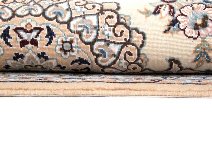 Detail image of 3' 6 x 9' 10 Hand Knotted Nain Persian Wool Runner Rug