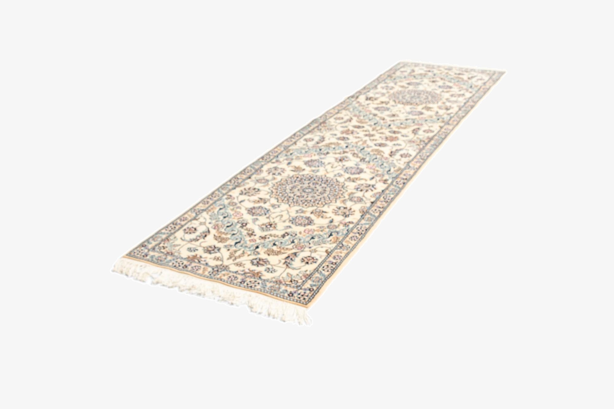 2' 11 x 11' Nain Runner Rug