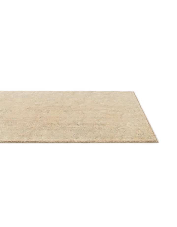 2' 10 x 9' 8 Hand Knotted Oushak Wool Runner Rug