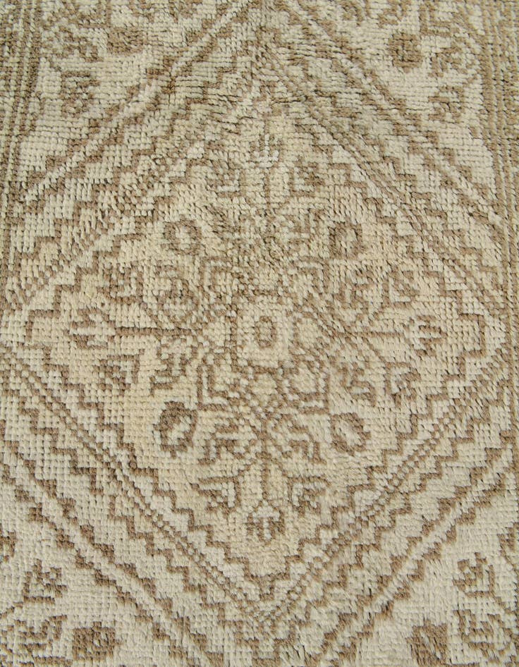 Detail image of 2' 6 x 10' 3 Hand Knotted Oushak Wool Runner Rug