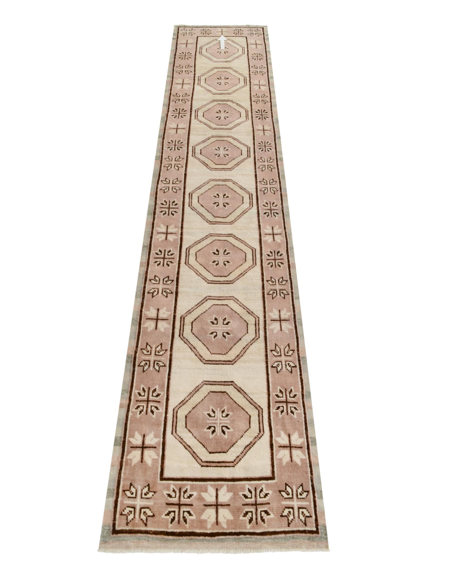 2' 9 x 12' 8 Hand Knotted Oushak Wool Runner Rug