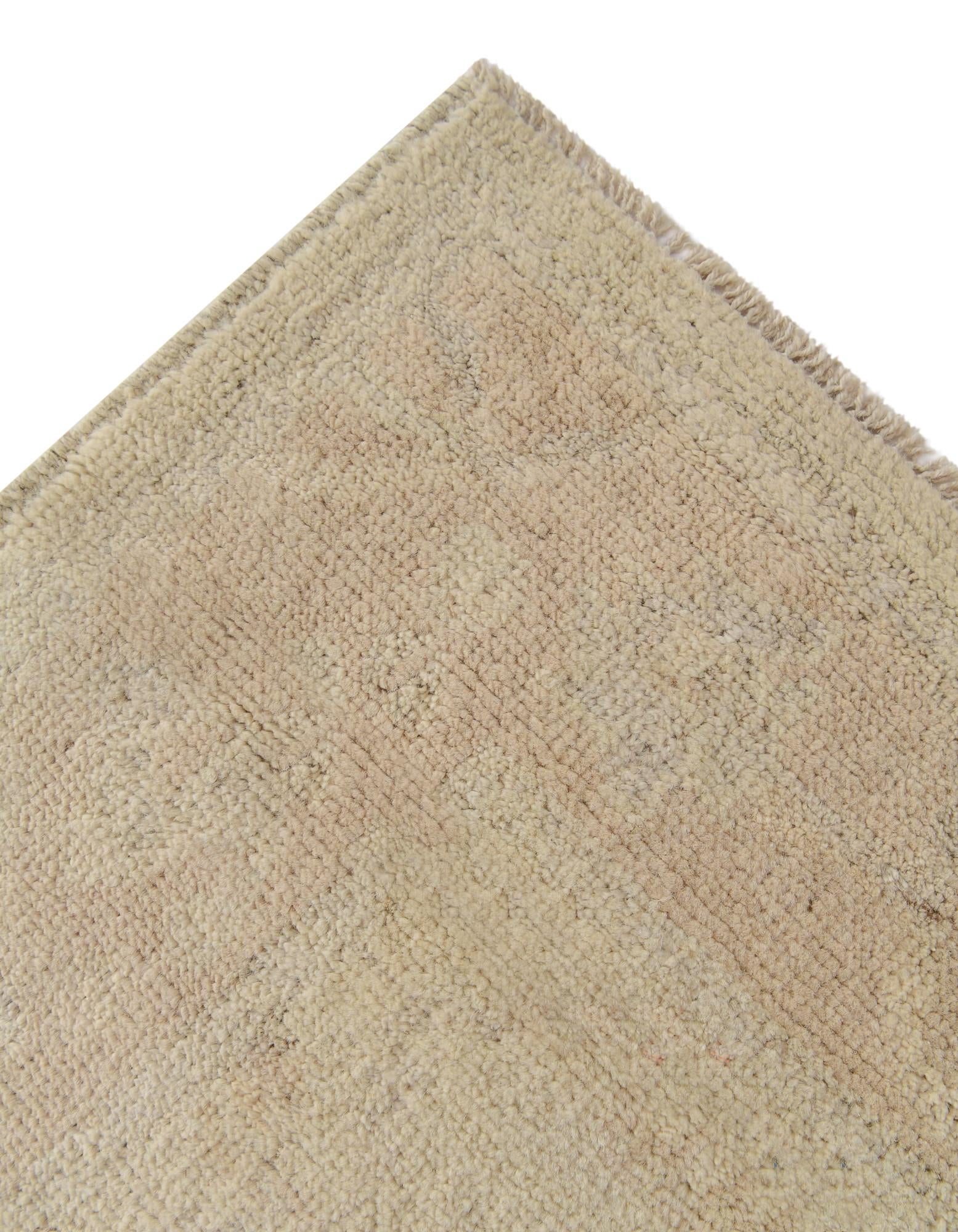 2' 9 x 12' Hand Knotted Oushak Wool Runner Rug