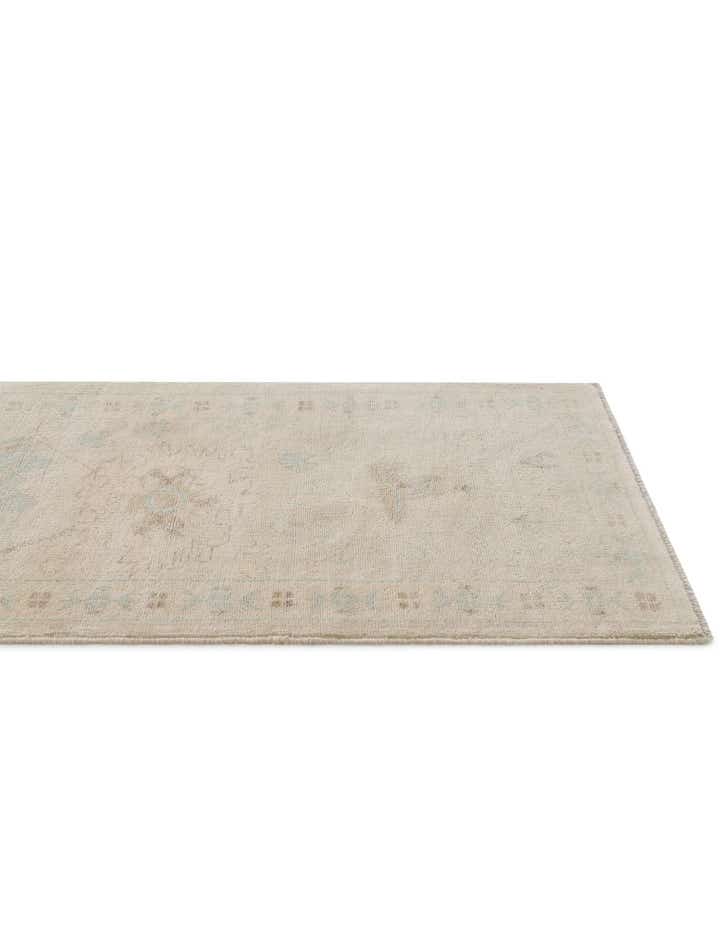 2' 9 x 9' 10 Hand Knotted Oushak Wool Runner Rug
