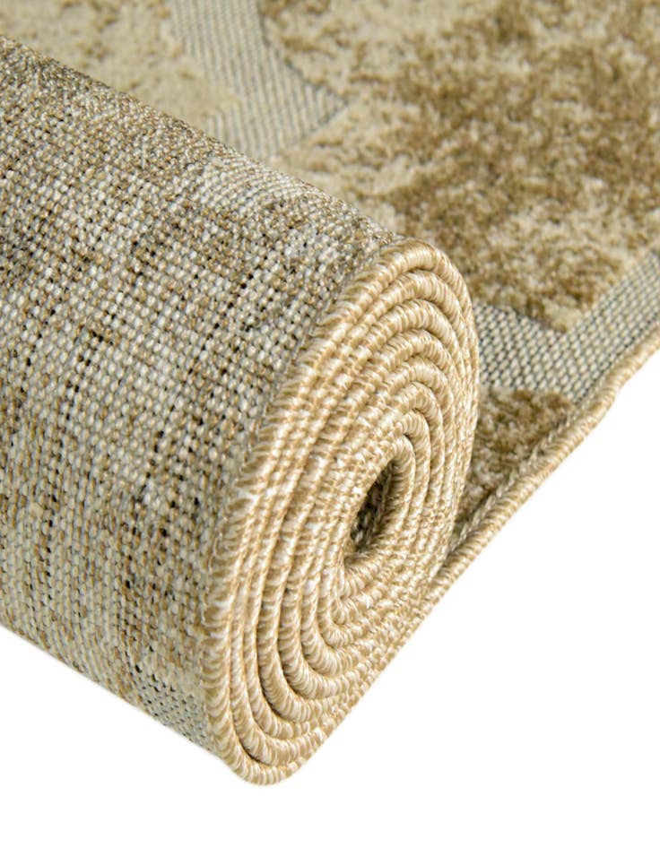 Detail image of 2' x 6' Washable Lattice Indoor / Outdoor Runner Rug