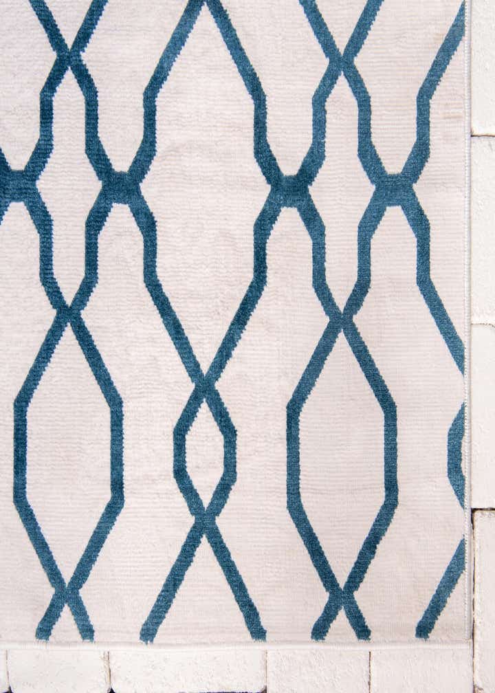 2' 2 x 6' Easy-Clean Oasis Indoor / Outdoor Runner Rug