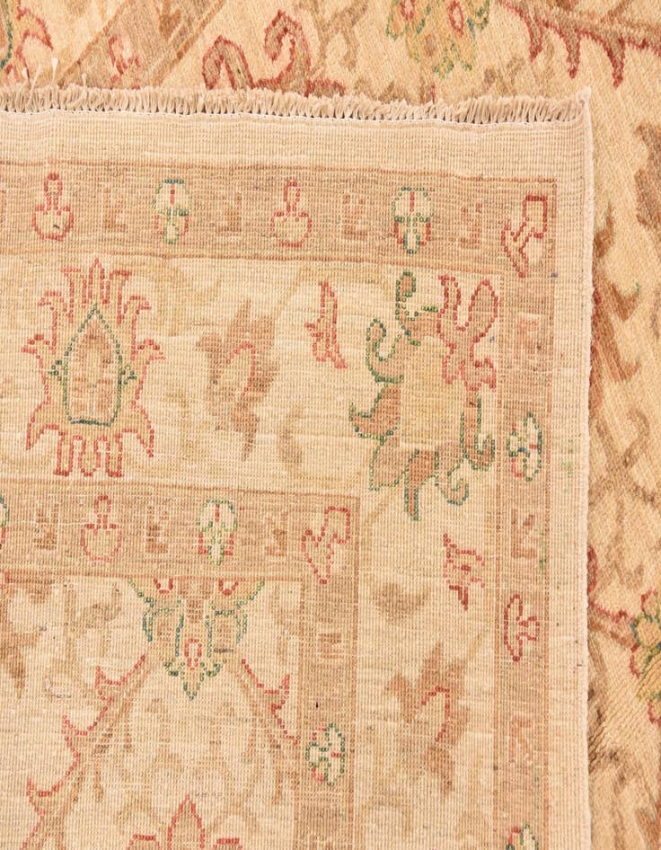 Detail image of 5' x 9' 6  Hand Knotted Peshawar Ziegler Runner Rug