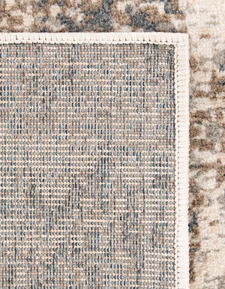 Detail image of 2' 7 x 10' Sahara Runner Rug