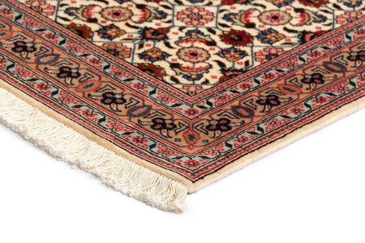 Detail image of 2' 6 x 9' 9 Tabriz Mahi Wool Runner Rug