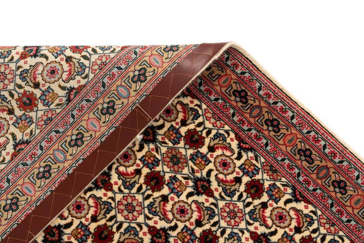 Detail image of 2' 6 x 9' 9 Tabriz Mahi Wool Runner Rug