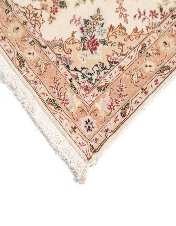 Detail image of 2' 8 x 6' 5 Tabriz Runner Rug