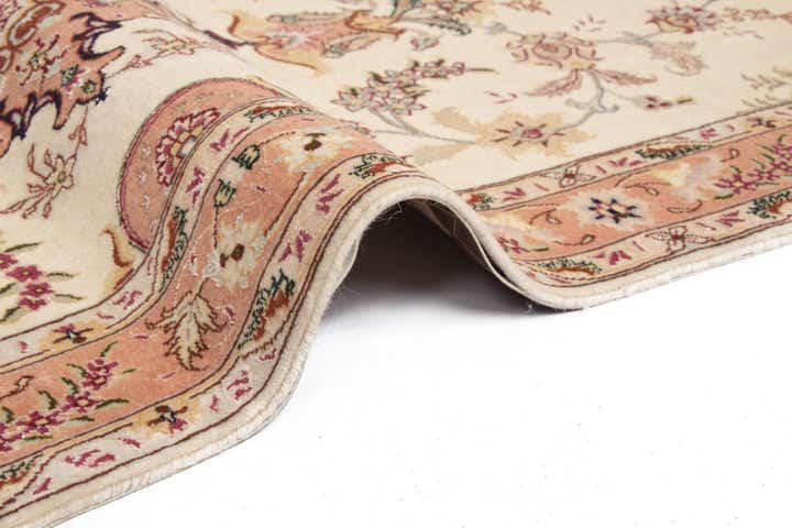 2' 8 x 6' 5 Tabriz Runner Rug