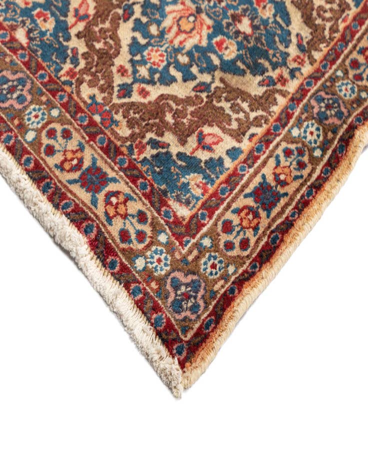 Detail image of 3' 3 x 9' 11 Tabriz Wool Runner Rug