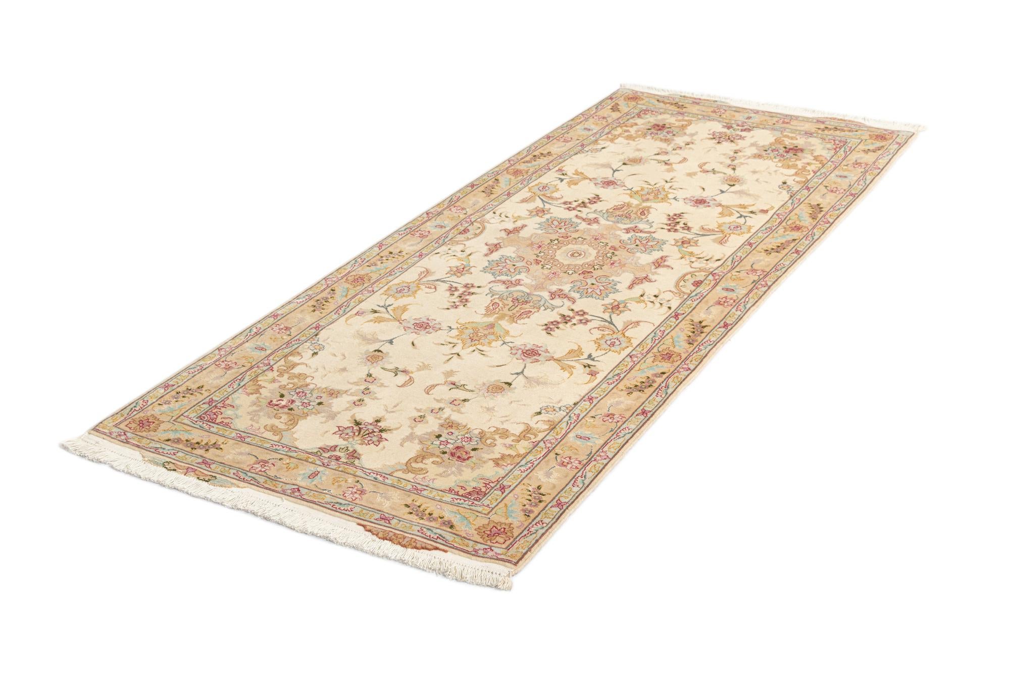 2' 8 x 6' 9 Tabriz Runner Rug